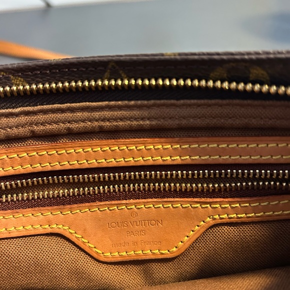 Authentic Louis Vuitton Classic Monogram trotteur crossbody Shoulder Bag - Picture 5 of 12